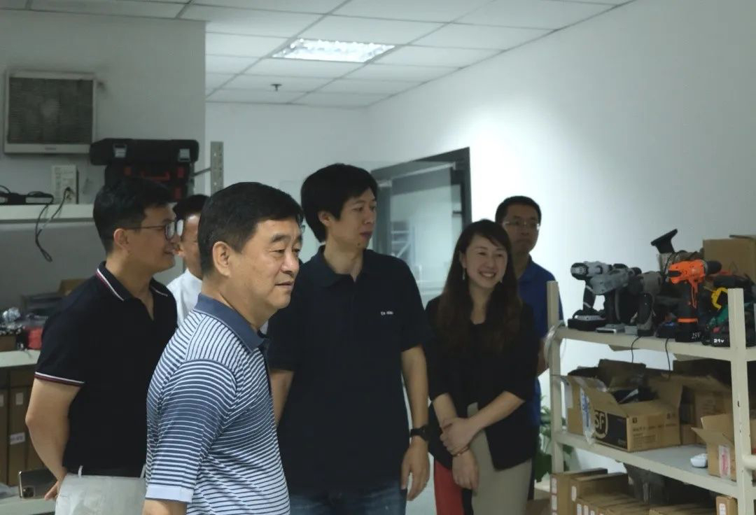 喜提西安電子科技大學微電子學院最佳就業合作伙伴獎